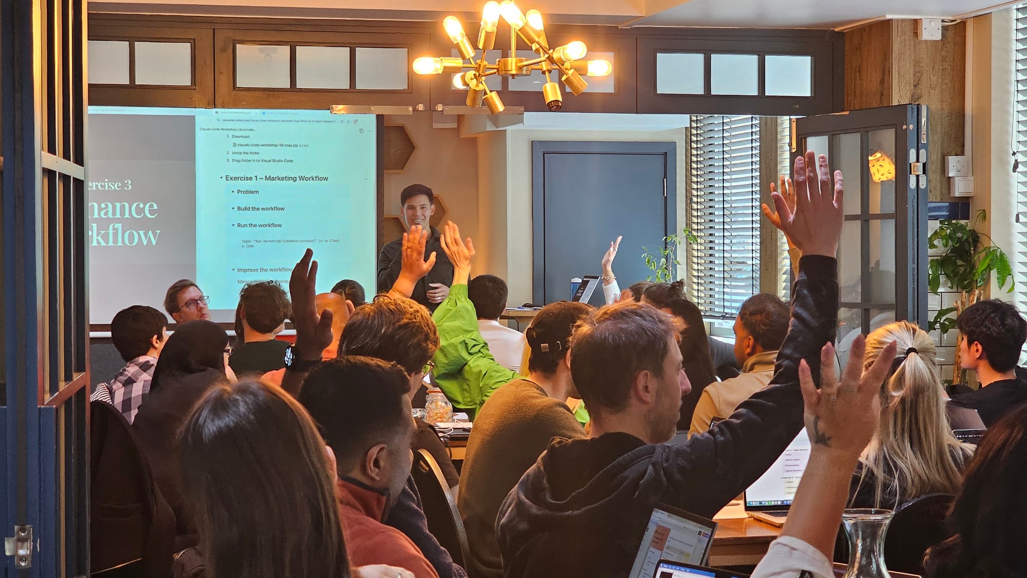 Instructing and whiteboard design